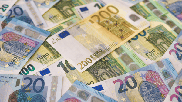 Which countries in Europe have the highest minimum wage