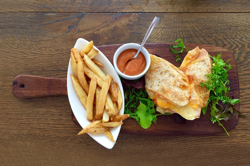 meal of toast and chips