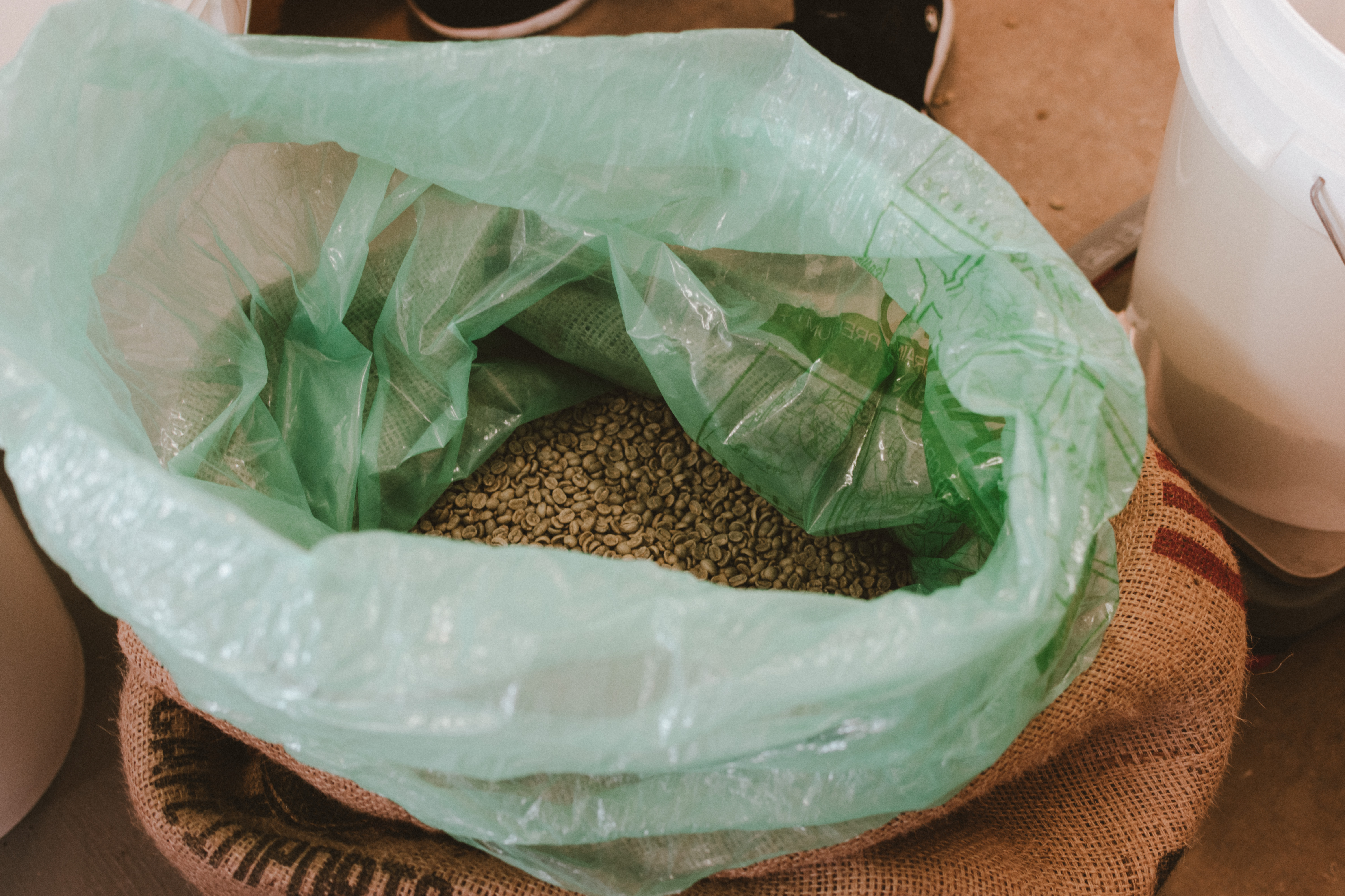 Slide roasters coffee in bag