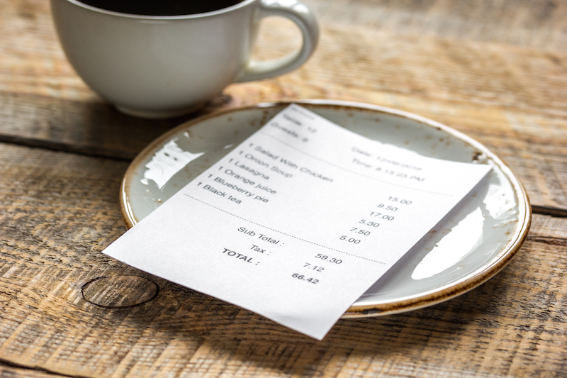 Tips on gratuity - to tip or not to tip around the world